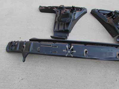 BMW Rear Bumper Guide Brackets (3 Piece Set) 51127038195 E63 645Ci 650i2